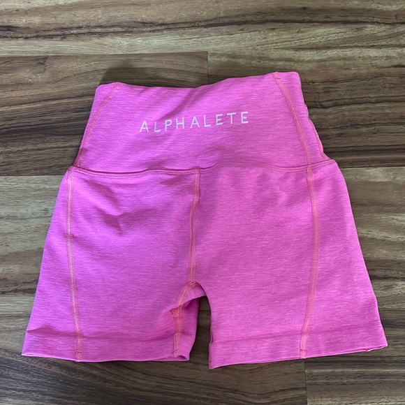 Alphalete shorts size xs - Picture 1 of 2